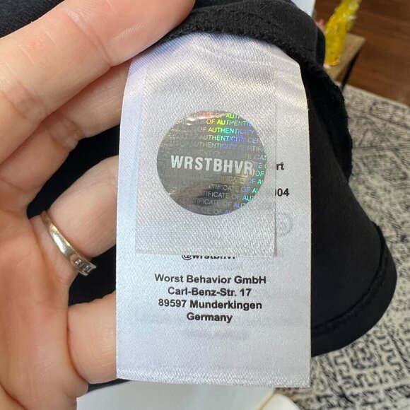 Worst Behavior Studio V6 Tshirt, black, Size S - Picture 7 of 9